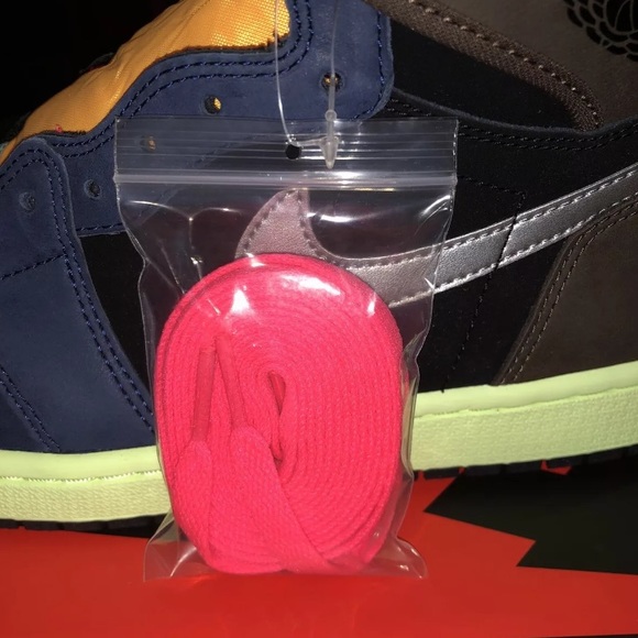 Jordan 1 Retro High Tokyo Bio Hack - Picture 6 of 6